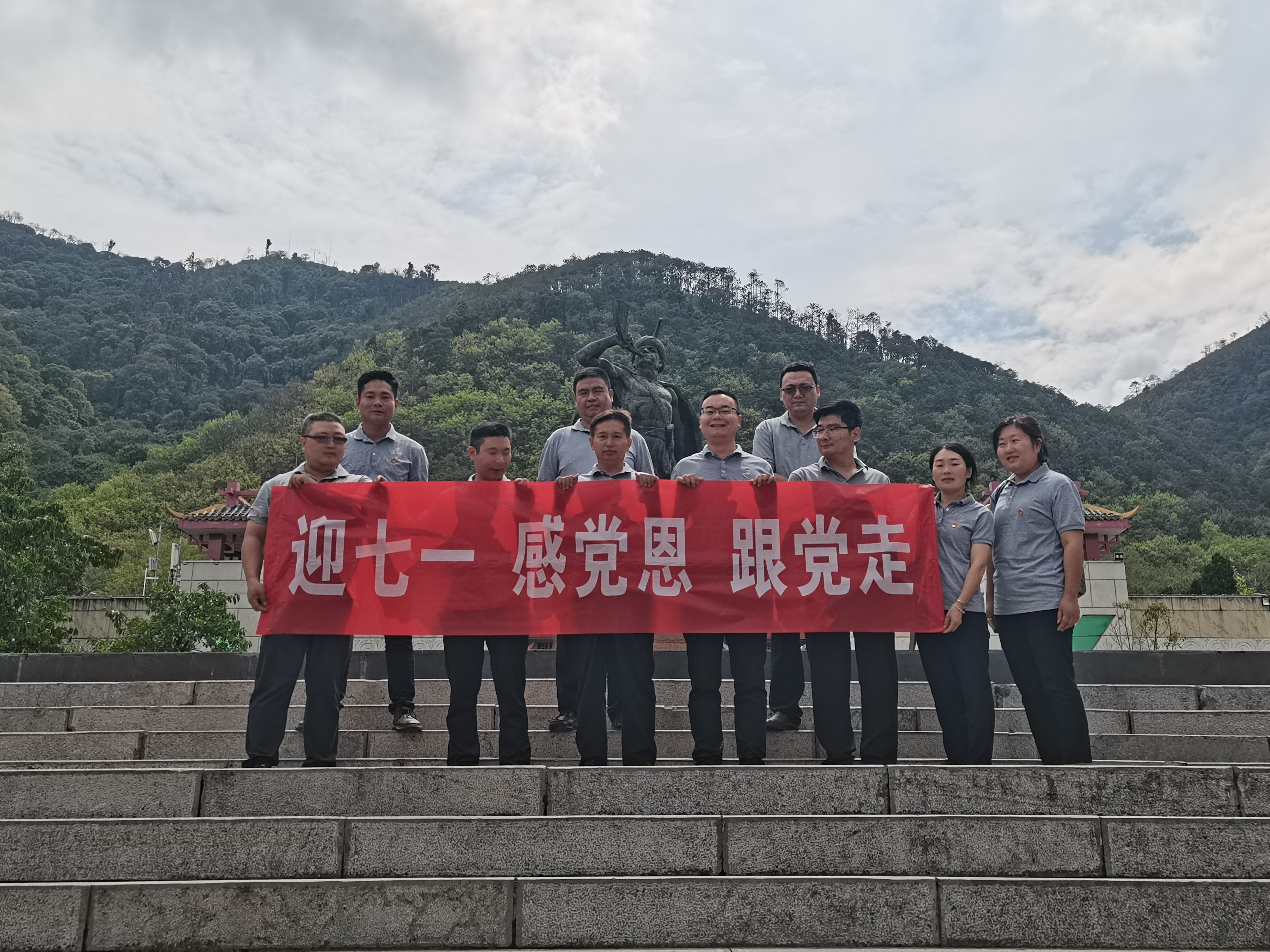 0b77b461e7d360d6b3d2dcebd49f7c0.jpg 0b77b461e7d360d6b3d2dcebd49f7c0.jpg